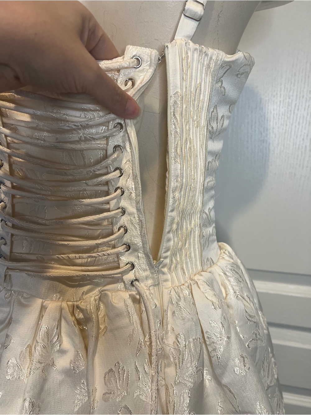 Windsor Corset dress in Cream Floral Jacquard size Medium - Picture 3 of 11